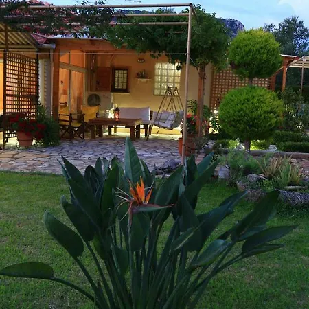 Olive House Villa&Studio Vromonérion Esterno foto